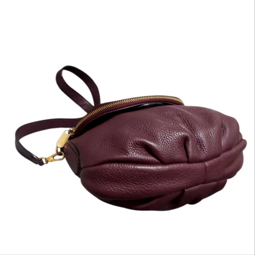 Elegant Burgundy Leather Crossbody Bag - Picture 7 of 12